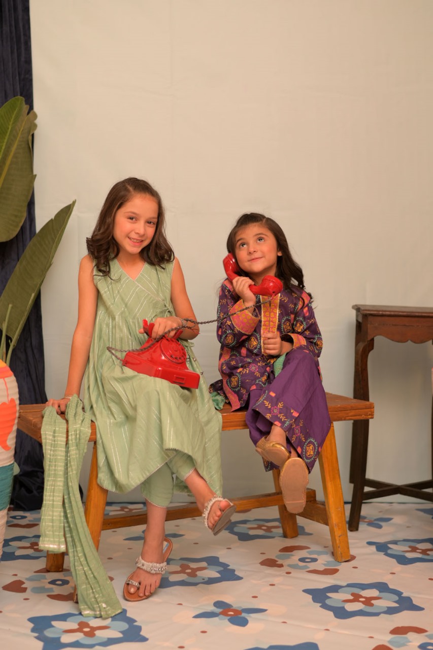 kid 023458 - Image 2