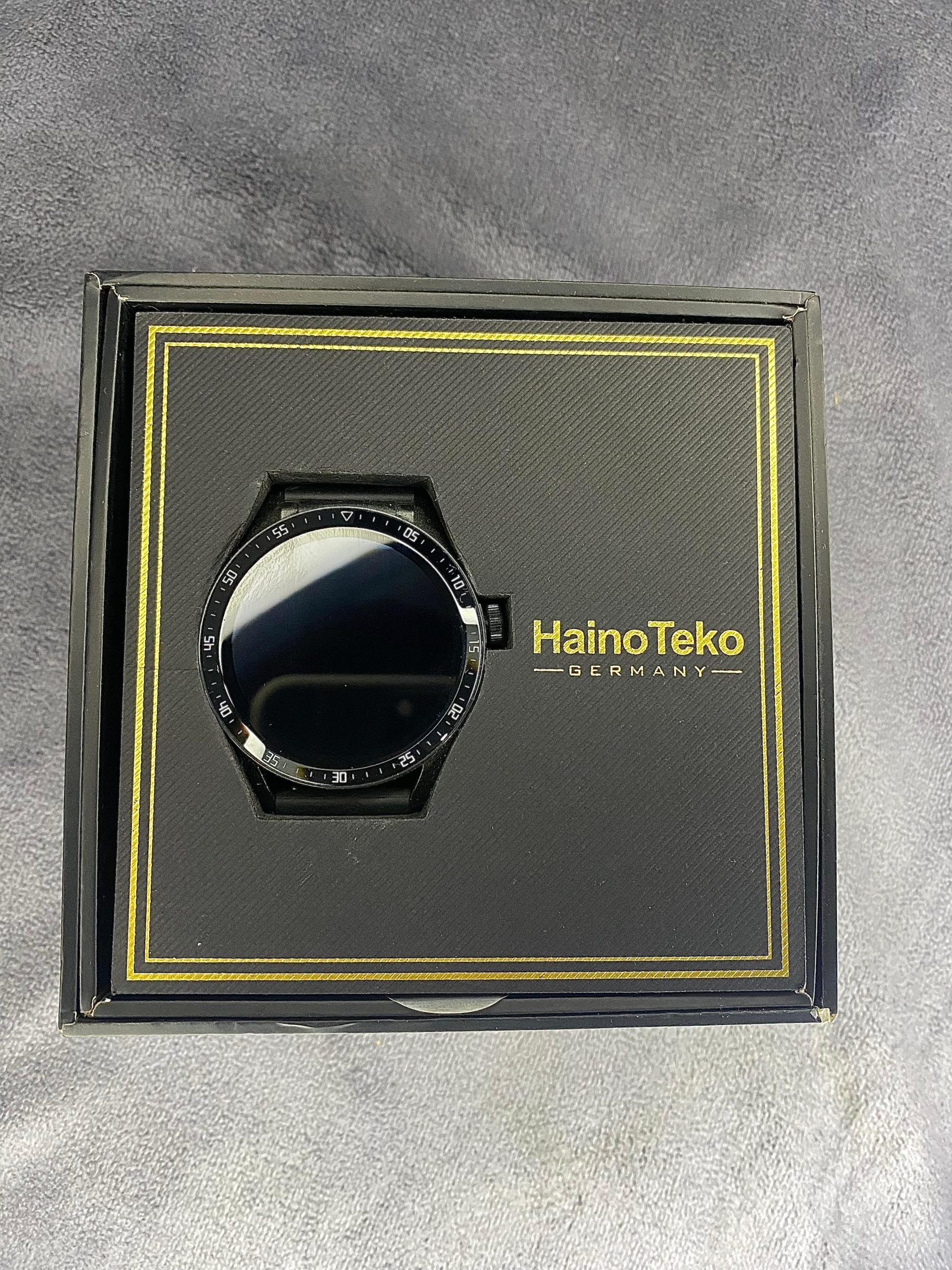 Haino Teko RW-37 Smart Watch+ Wireless Buds
