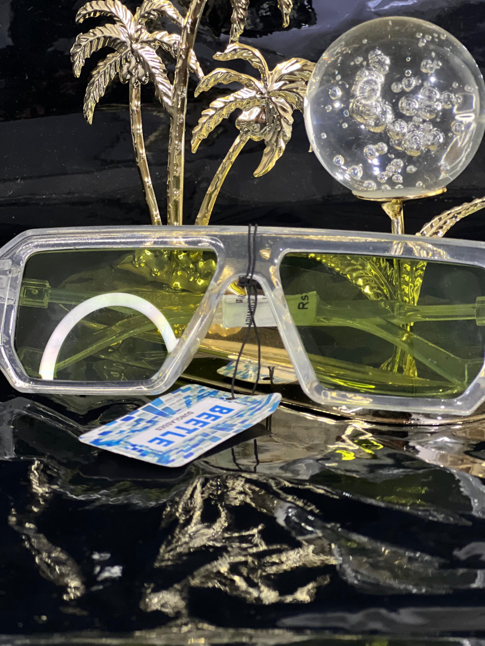 Beetle Transparent Sun GLASSES - Image 3