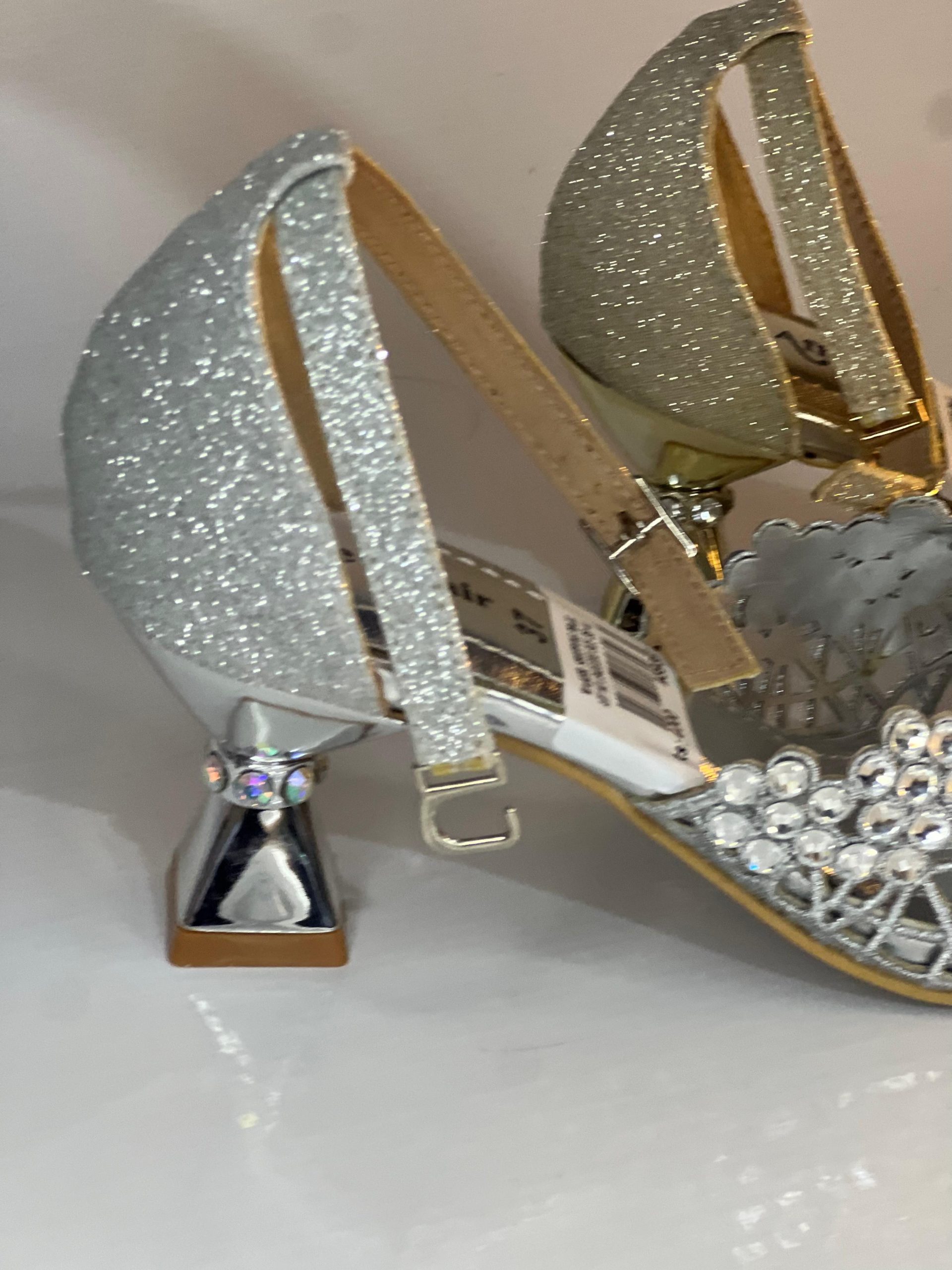Ladies Court Shoes - Image 3