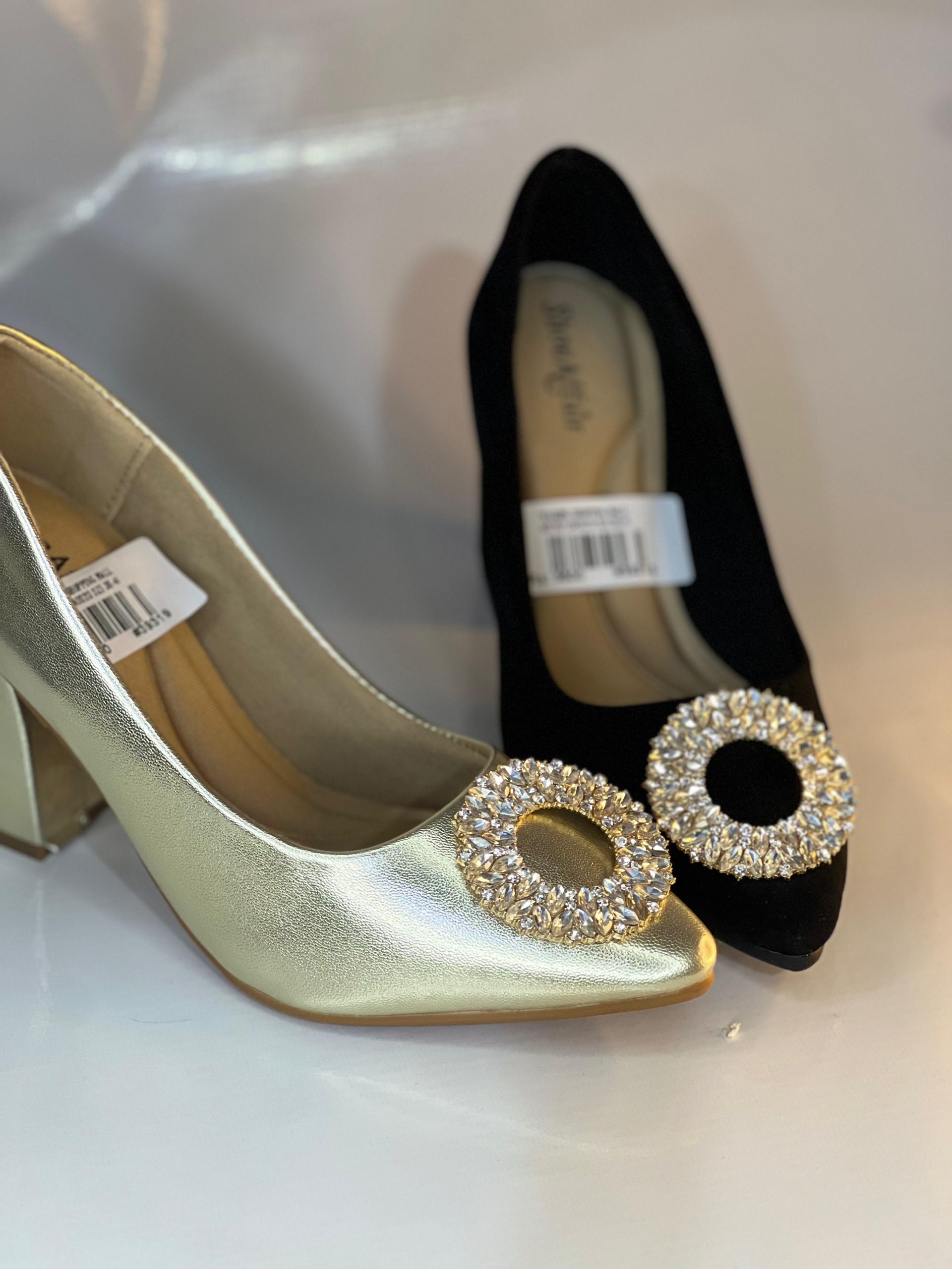 Golden Court in rubber soul with high heels ladies shoes - Image 4