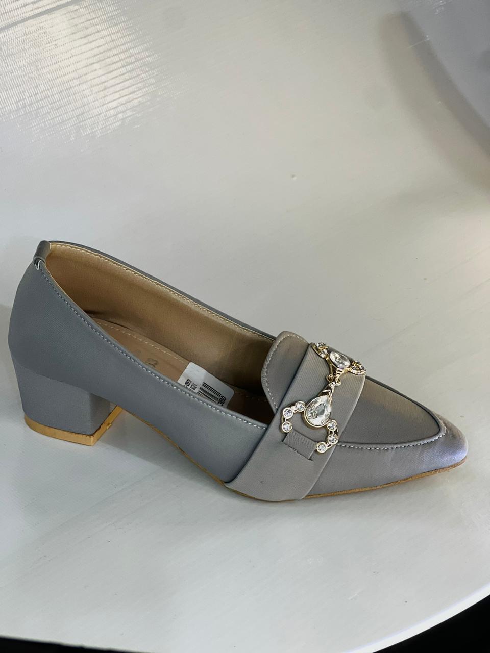 kids Girls formal block heel #185y
