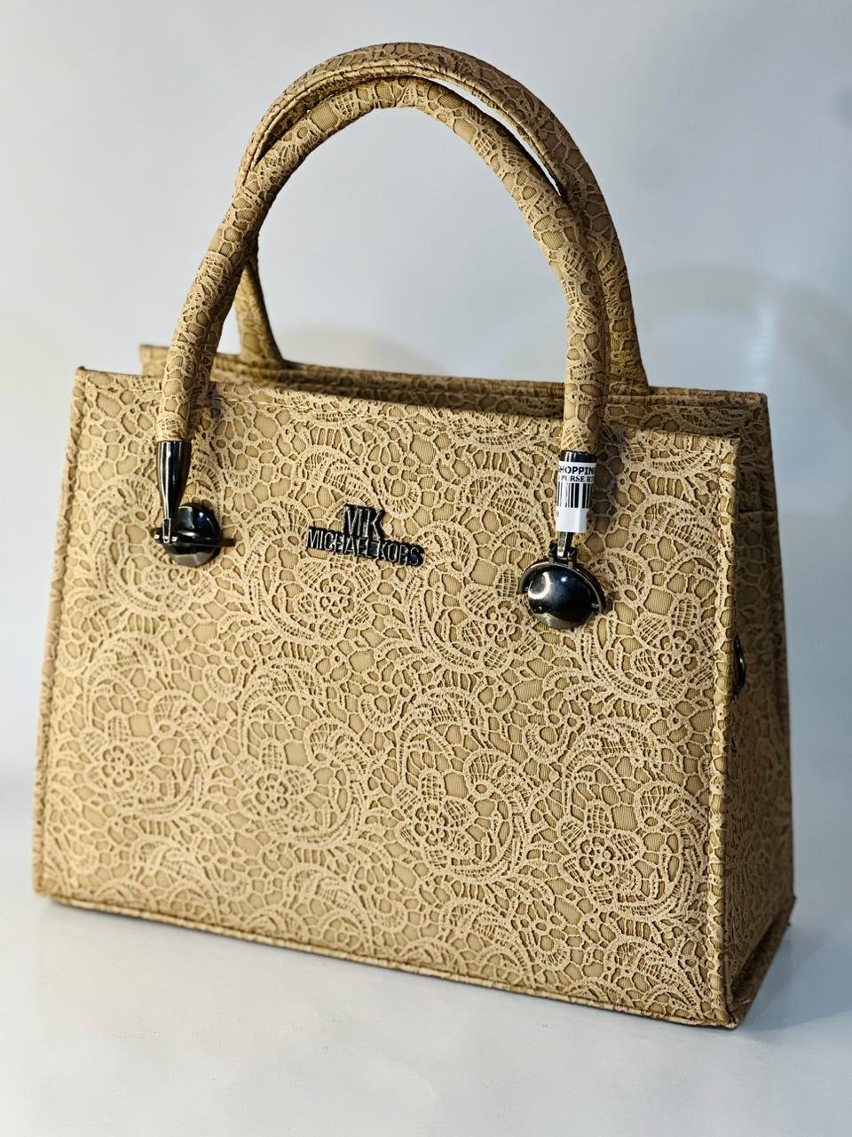 Beautiful Butterfly-Shaped Pearls Bag for women #212y