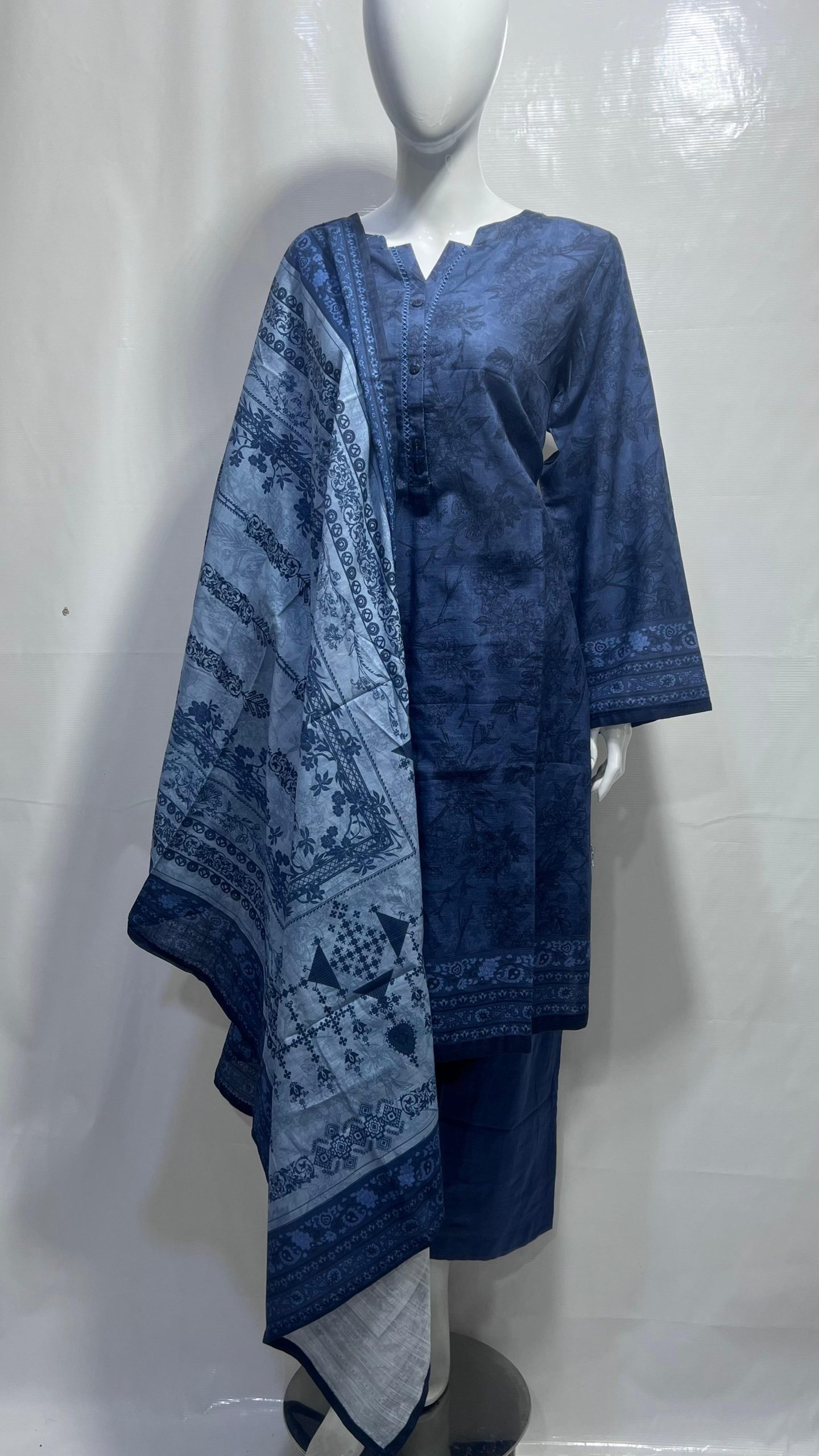 Women’s Printed 3-Piece Suit – Blue Lawn Collection #038y - Image 2
