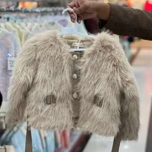 Girls White Faux Fur Winter Vest with Belt – Luxury Kids Outerwear For 3 Years to 7 #885y