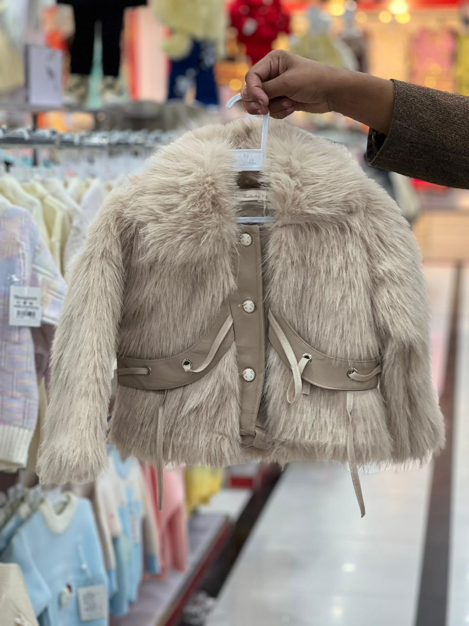 Girls Browan Faux Fur Winter Vest with Belt – Luxury Kids Outerwear For 3 Years to 7 #885y