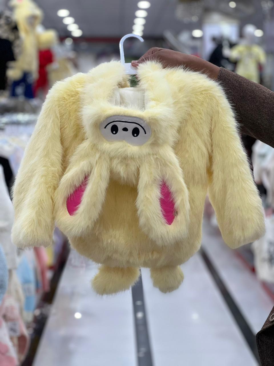 Girls White Faux Fur Winter Vest with Belt – Luxury Kids Outerwear (Ages 3–7 Years) #885y - Image 3